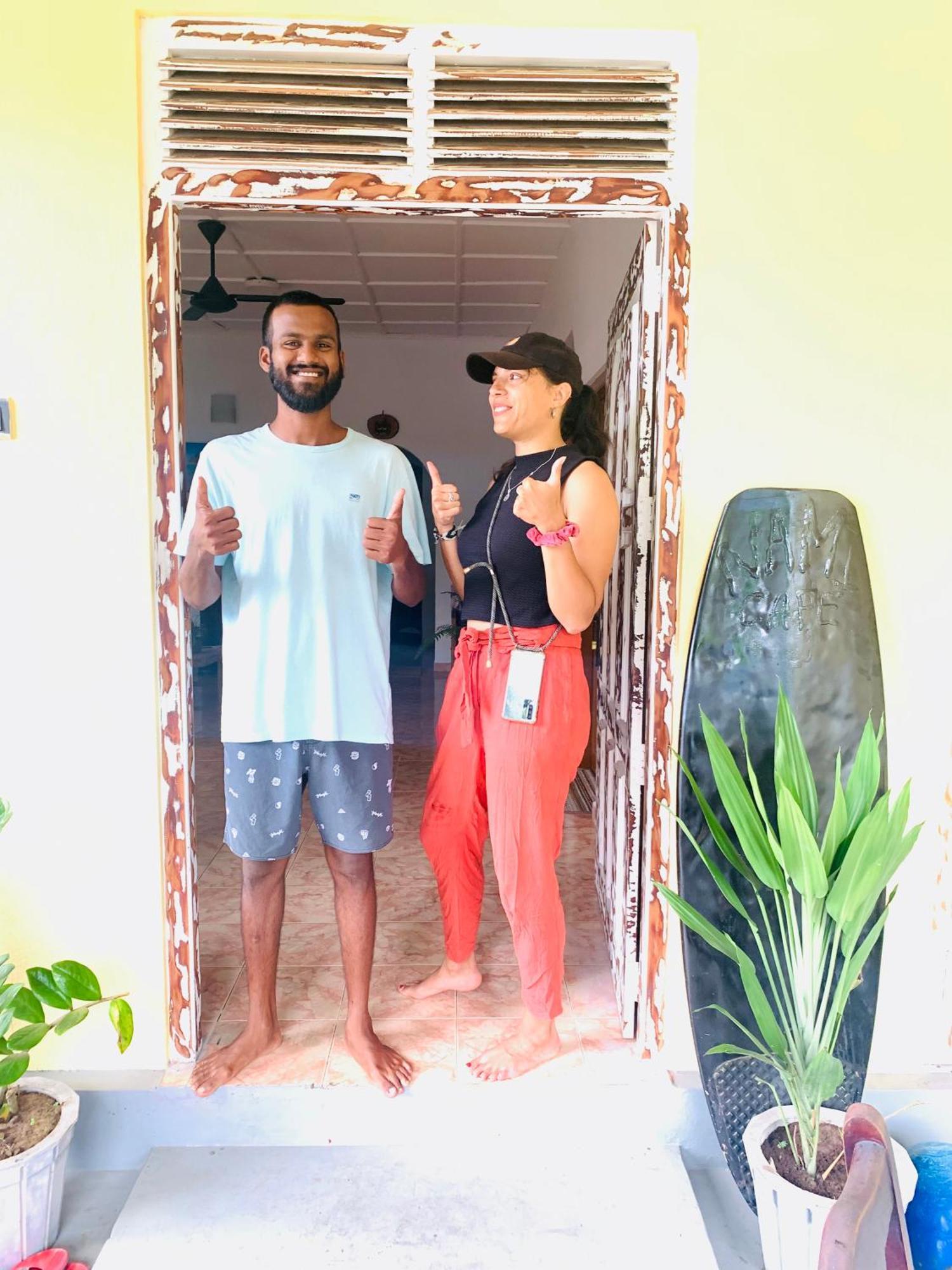 ホテル Dreamy Surf House ウェリガマ エクステリア 写真